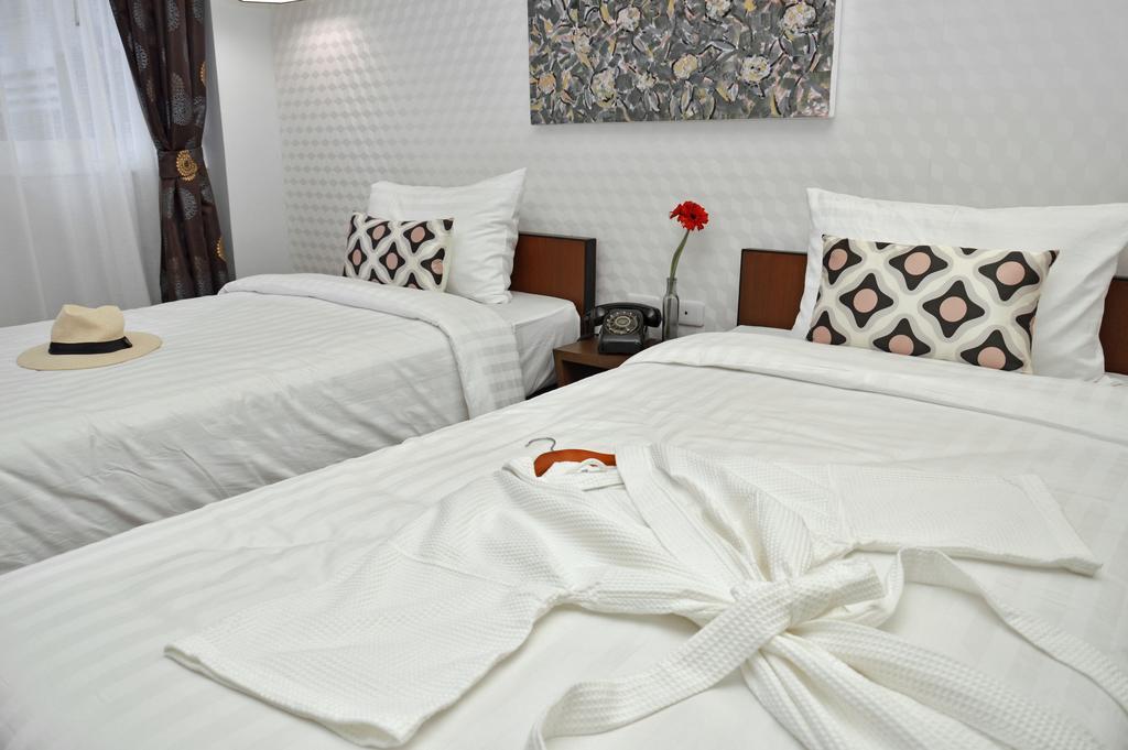 Retroasis Hotel Bangkok Luaran gambar
