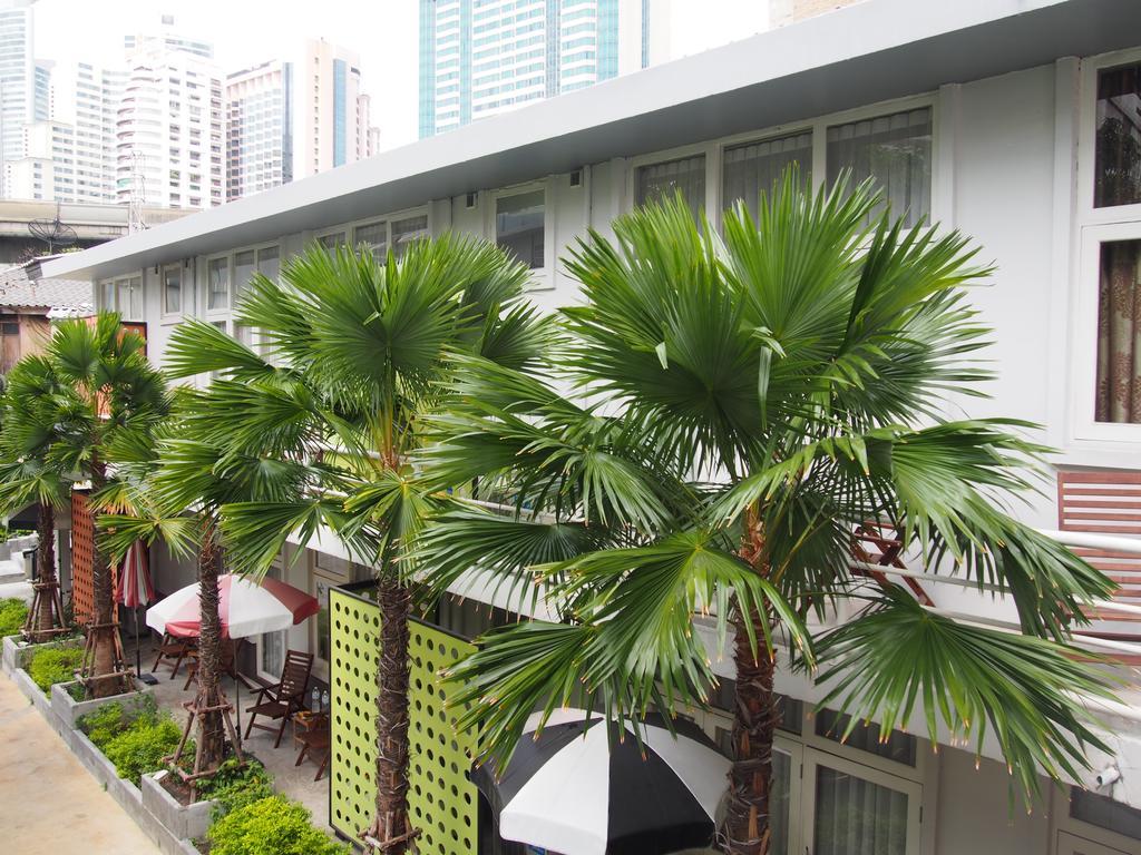 Retroasis Hotel Bangkok Luaran gambar